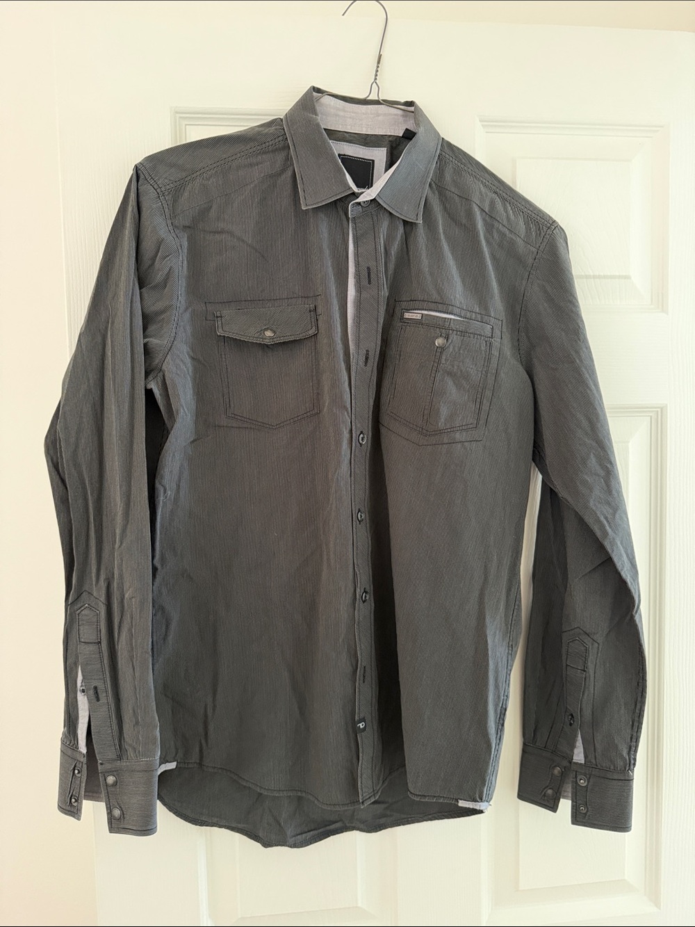7 Diamonds Men's Charcoal Pinstripe Button-Up Shirt